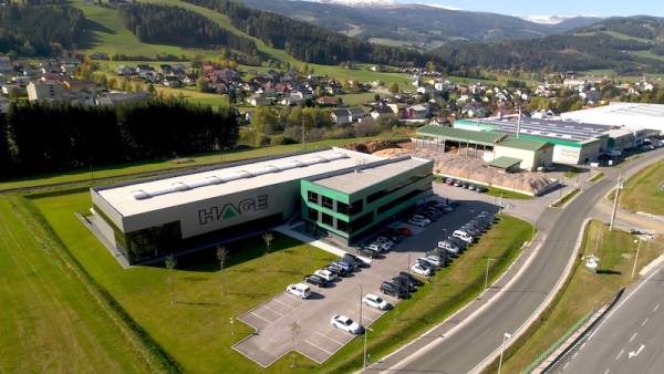Firmengebäude von HAGE Sondermaschinenbau mit Werk 1 und Werk 2 am Standort Obdach in der Steiermark.